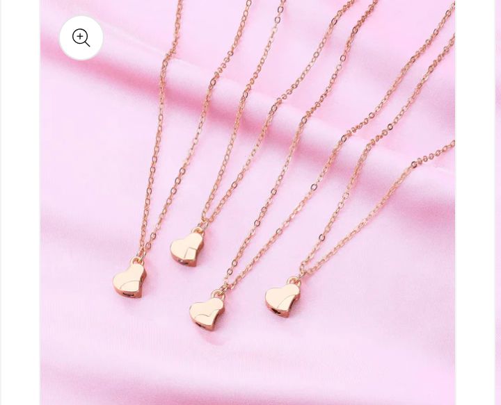 Four-Leaf Clover Heart Magnetic Necklace